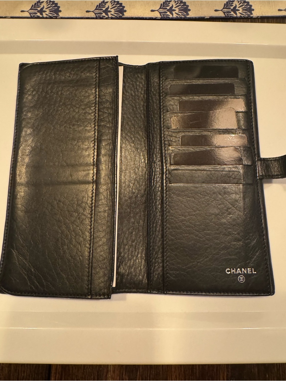 CHANEL Black Leather Long Wallet with CC Button Strap - Picture 2 of 11